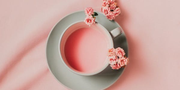 taza con flores
