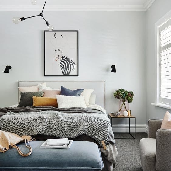 Dormitorio en tonos gris