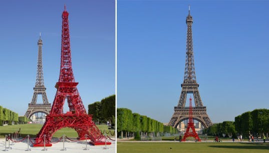 la torre Eifel en miniatura y tamaño real